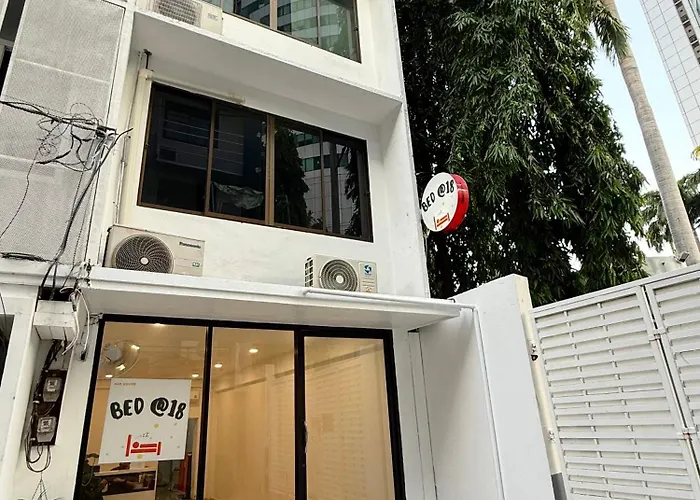 Bed At 18 Asoke