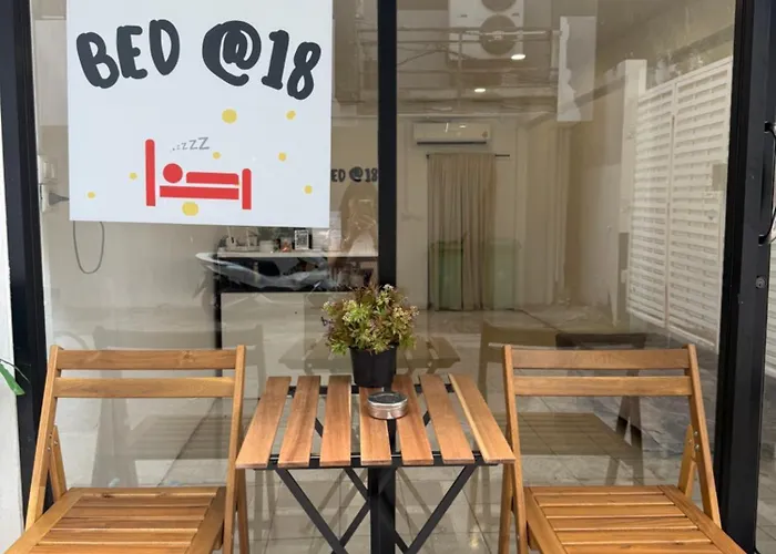 Bed At 18 Asoke Хостел Бангкок
