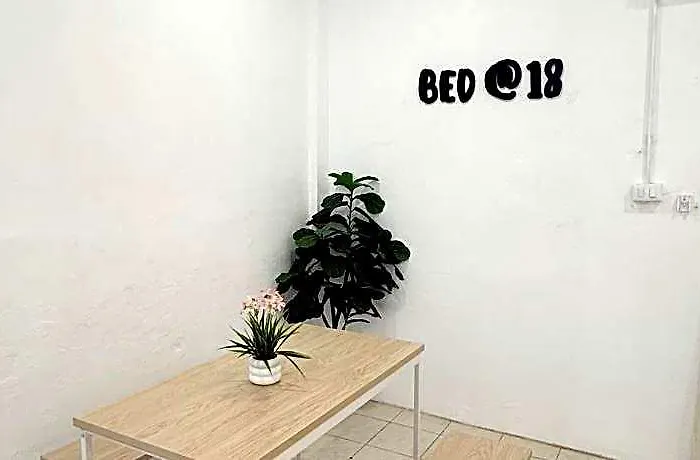 Bed At 18 Asoke Vandrerhjem Bangkok